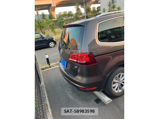 VolksWagen SHARAN 2016-11 8338516-1