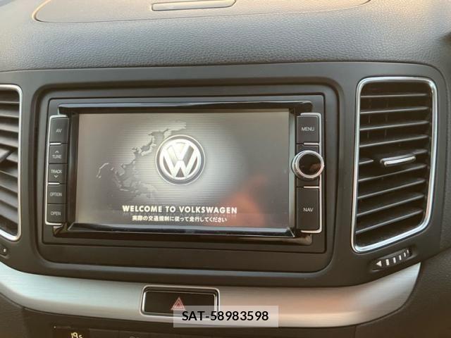 VolksWagen SHARAN 2016-11 8338516-19