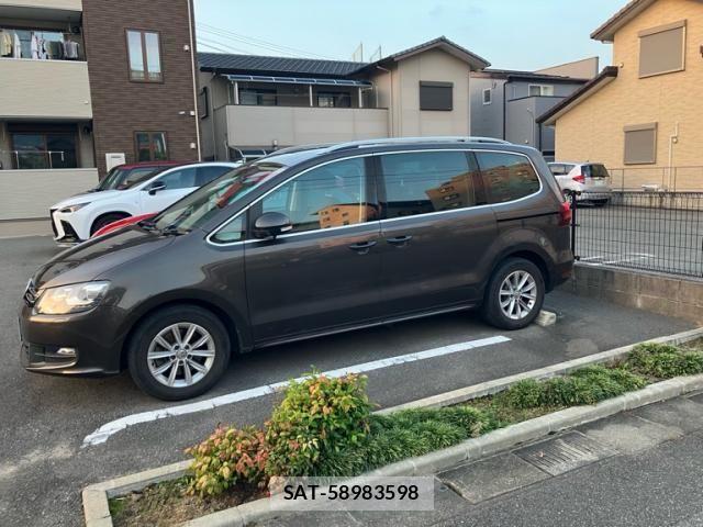 VolksWagen SHARAN 2016-11 8338516-3