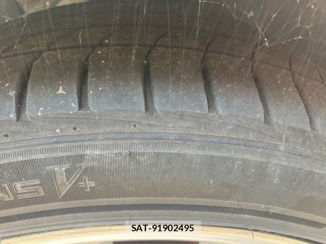 VolksWagen SHARAN 2011-09 8372388-9