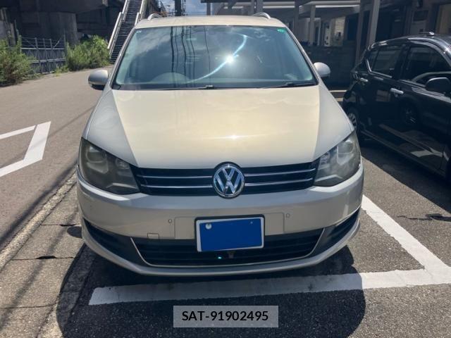 VolksWagen SHARAN 2011-09 8372388-1