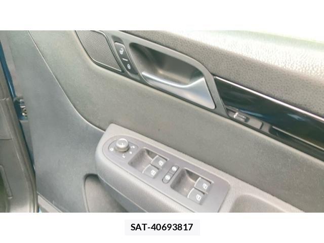 VolksWagen SHARAN 2016-09 8415867-10