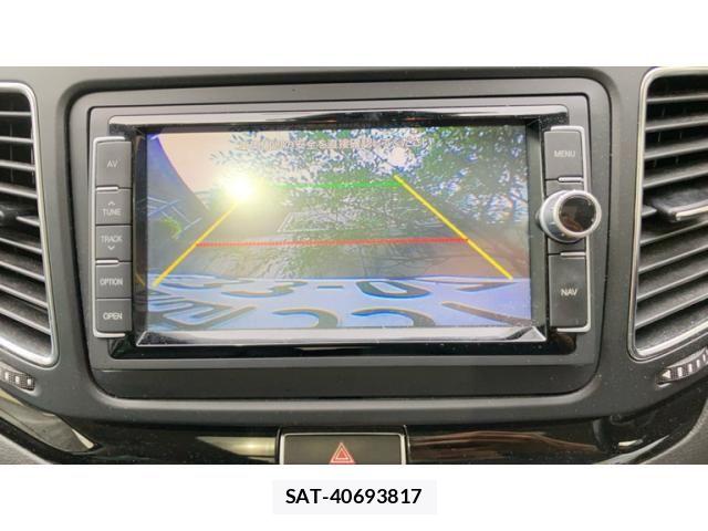 VolksWagen SHARAN 2016-09 8415867-12
