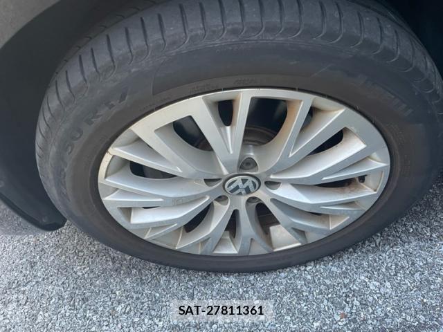 VolksWagen SHARAN 2014-08 8486272-12