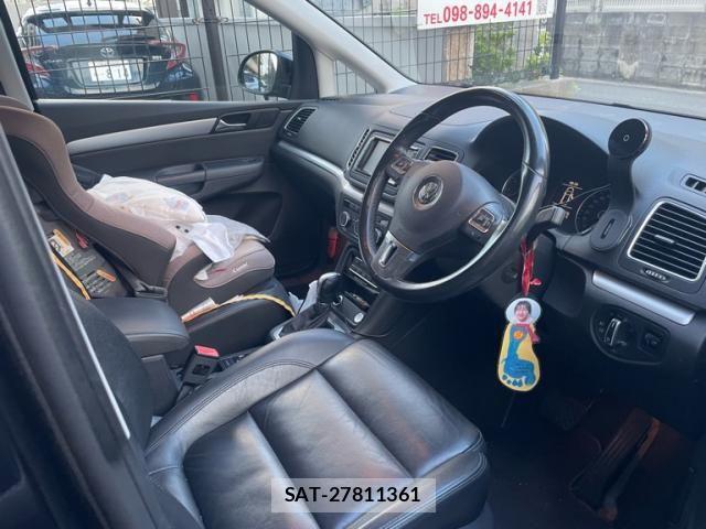 VolksWagen SHARAN 2014-08 8486272-13