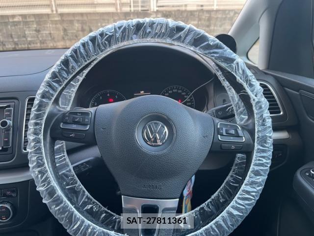 VolksWagen SHARAN 2014-08 8486272-18