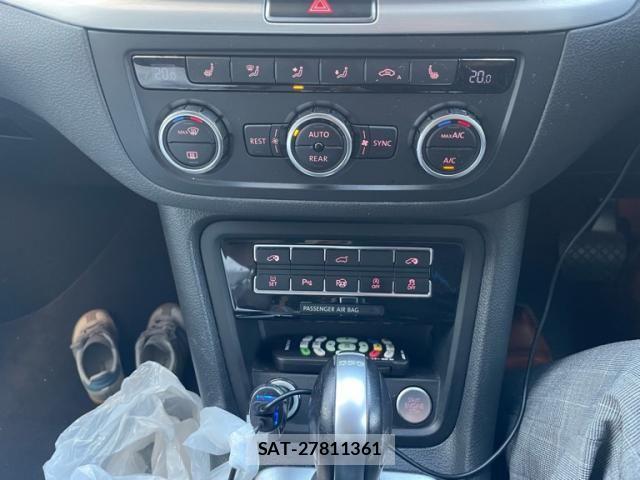 VolksWagen SHARAN 2014-08 8486272-21