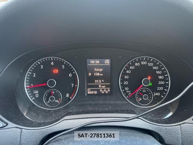 VolksWagen SHARAN 2014-08 8486272-26