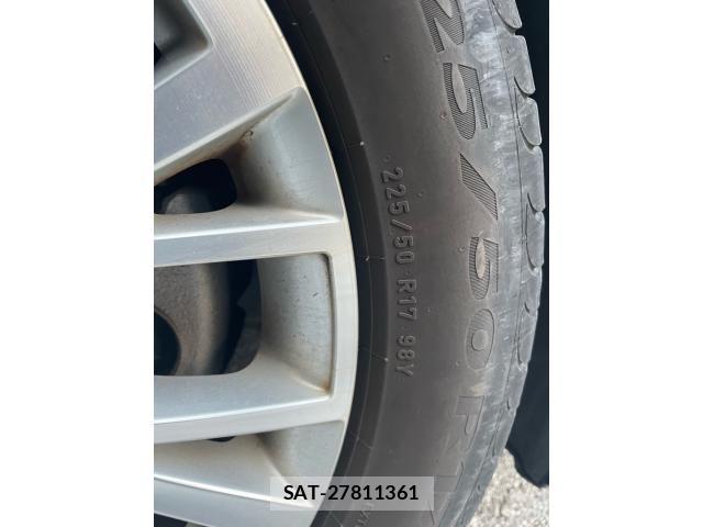 VolksWagen SHARAN 2014-08 8486272-5