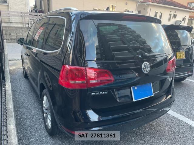 VolksWagen SHARAN 2014-08 8486272-8
