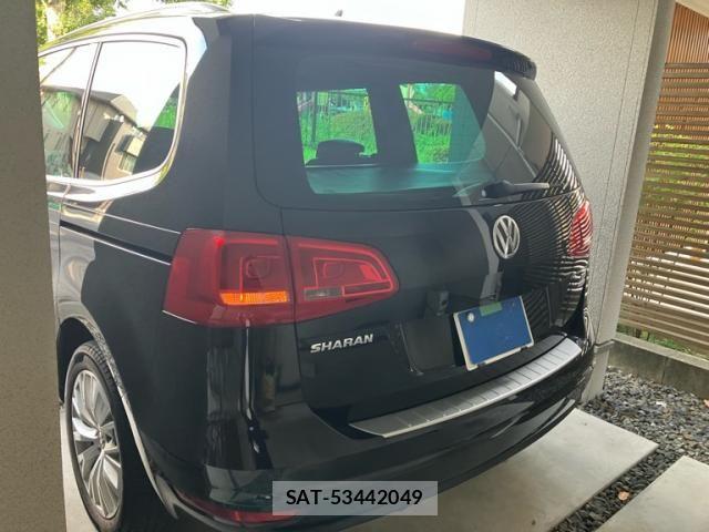 VolksWagen SHARAN 2014-03 8528233-4