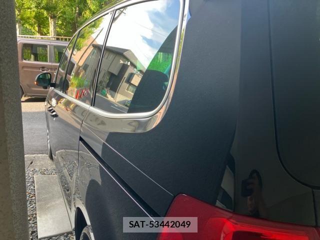 VolksWagen SHARAN 2014-03 8528233-5