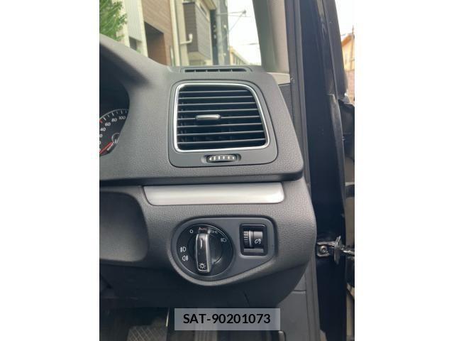VolksWagen SHARAN 2013-07 8564110-14