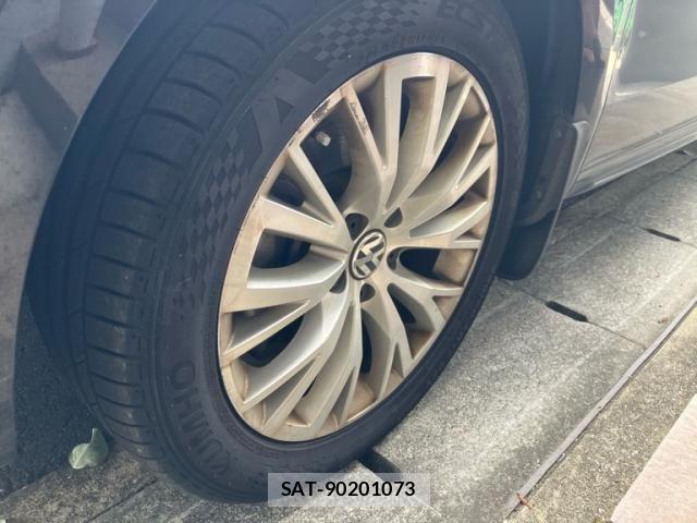 VolksWagen SHARAN 2013-07 8564110-8