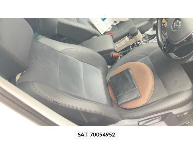 VolksWagen SHARAN 2015-09 8746882-11