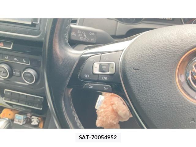 VolksWagen SHARAN 2015-09 8746882-14