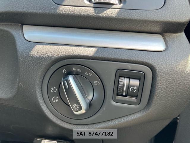 VolksWagen SHARAN 2011-09 8832519-10