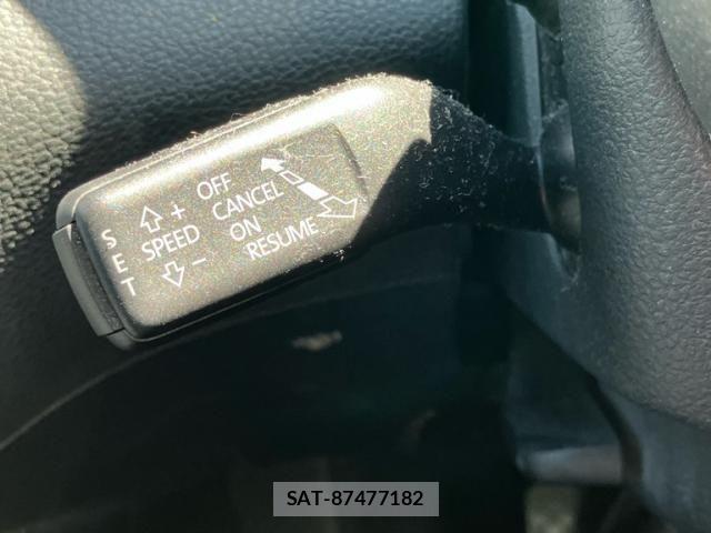 VolksWagen SHARAN 2011-09 8832519-13