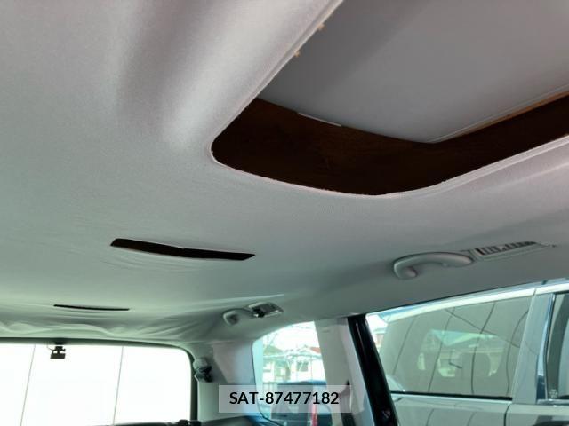 VolksWagen SHARAN 2011-09 8832519-22