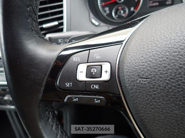 VolksWagen SHARAN 2016-12 8882994-16