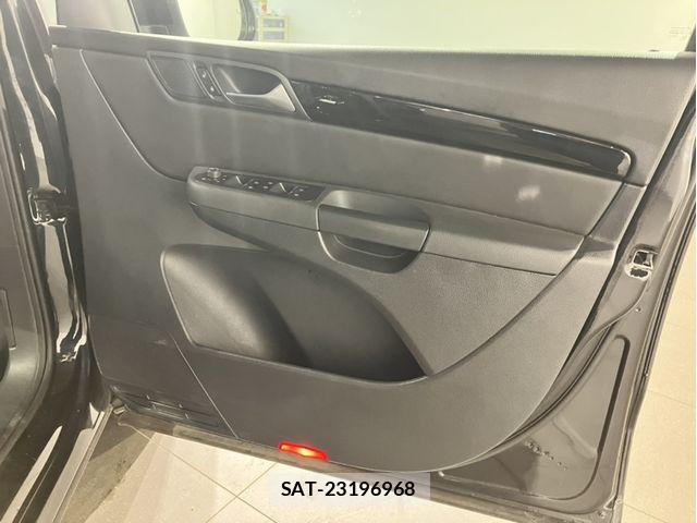 VolksWagen SHARAN 2020-08 8882993-13