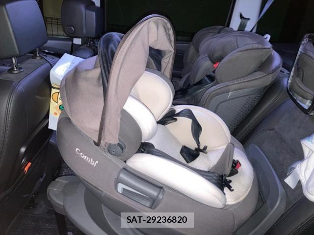 VolksWagen SHARAN 2022-09 8882995-11