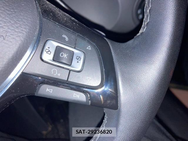 VolksWagen SHARAN 2022-09 8882995-17