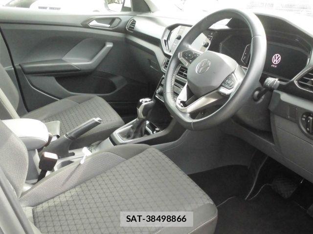 VolksWagen T-CROSS 2021-03 1323920-1