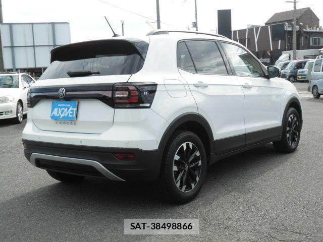 VolksWagen T-CROSS 2021-03 1323920-4