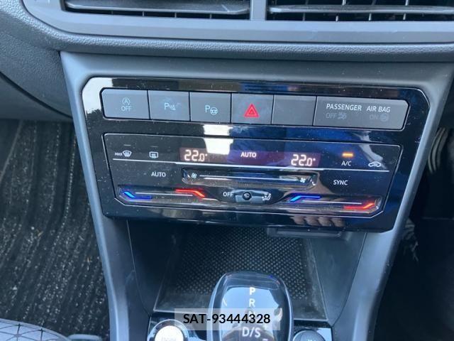 VolksWagen T-CROSS 2022-06 3017422-16