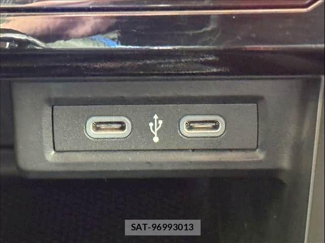 VolksWagen T-CROSS 2023-06 3911305-10