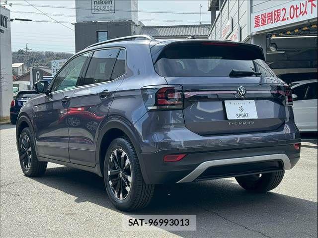 VolksWagen T-CROSS 2023-06 3911305-16