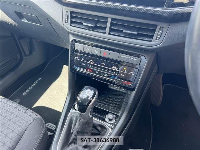 VolksWagen T-CROSS 2023-02 4051845-14