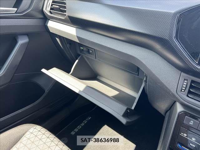 VolksWagen T-CROSS 2023-02 4051845-18