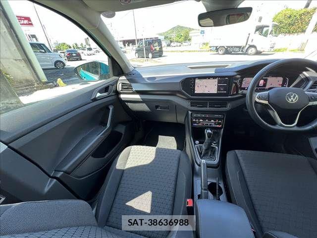 VolksWagen T-CROSS 2023-02 4051845-27