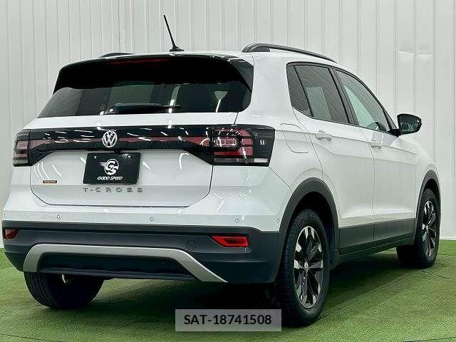 VolksWagen T-CROSS 2020-02 4759445-15