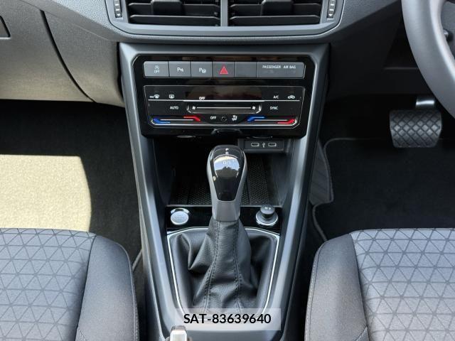 VolksWagen T-CROSS 2023-09 4759440-13