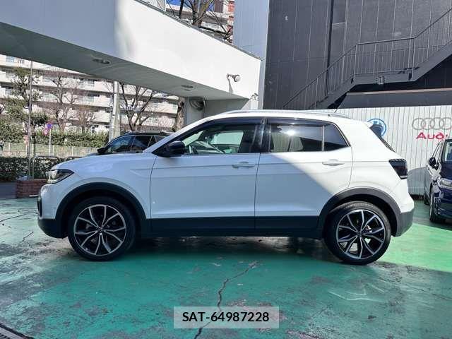 VolksWagen T-CROSS 2021-04 4994650-5
