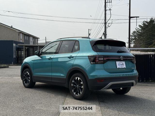 VolksWagen T-CROSS 2021-09 6221217-2