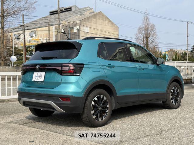 VolksWagen T-CROSS 2021-09 6221217-4