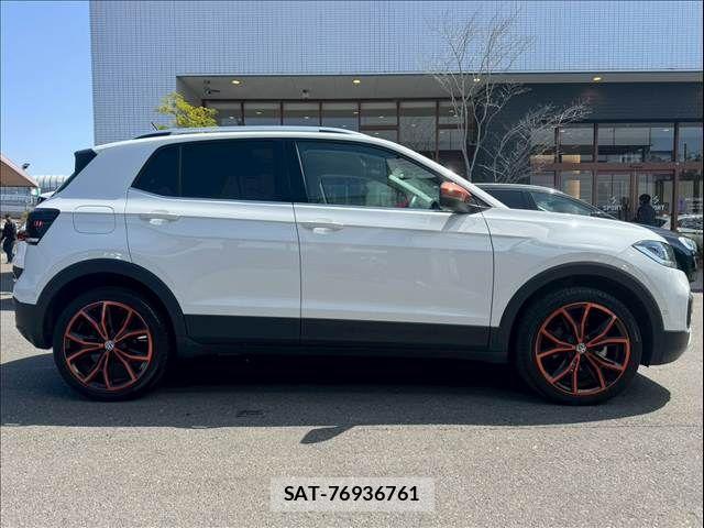 VolksWagen T-CROSS 2020-09 6221215-14