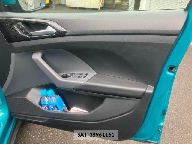 VolksWagen T-CROSS 2020-01 6277699-15