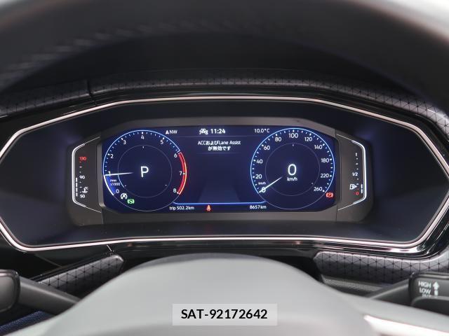 VolksWagen T-CROSS 2023-03 6642870-10