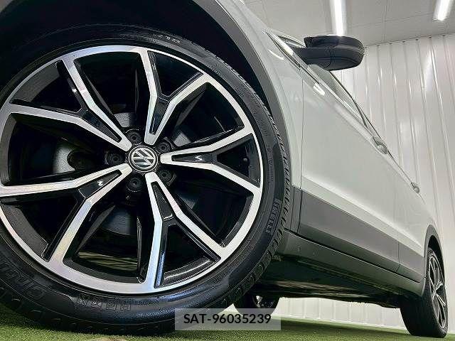 VolksWagen T-CROSS 2020-07 6818037-18