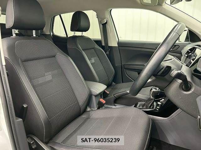 VolksWagen T-CROSS 2020-07 6818037-8