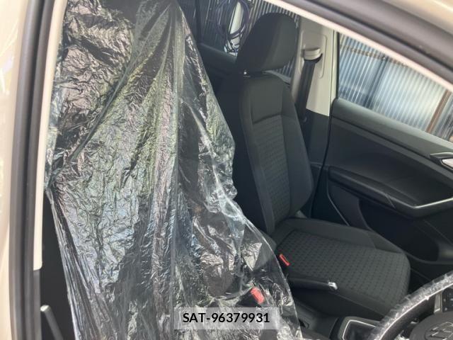 VolksWagen T-CROSS 2023-03 7227157-16
