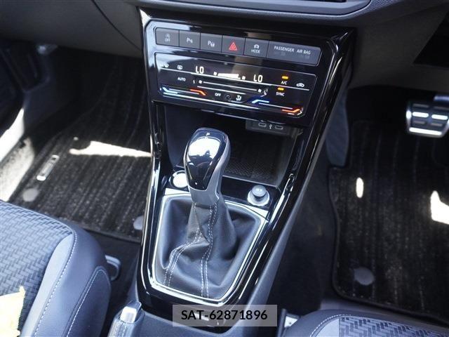 VolksWagen T-CROSS 2023-04 7252857-8