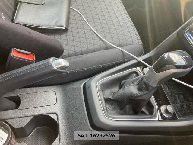 VolksWagen T-CROSS 2022-12 7458846-16