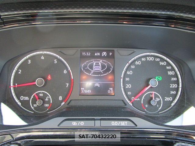 VolksWagen T-CROSS 2020-04 7458851-7