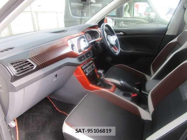 VolksWagen T-CROSS 2020-02 7458850-14